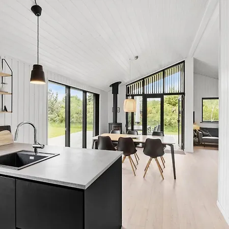 3 Bedroom In * Store Fuglede