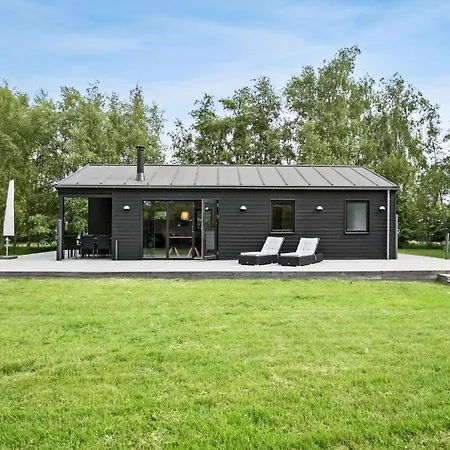 3 Bedroom In Сasa de vacaciones Store Fuglede